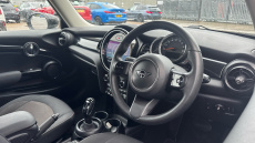 MINI Hatchback 1.5 Cooper Classic 3dr Auto Petrol Hatchback